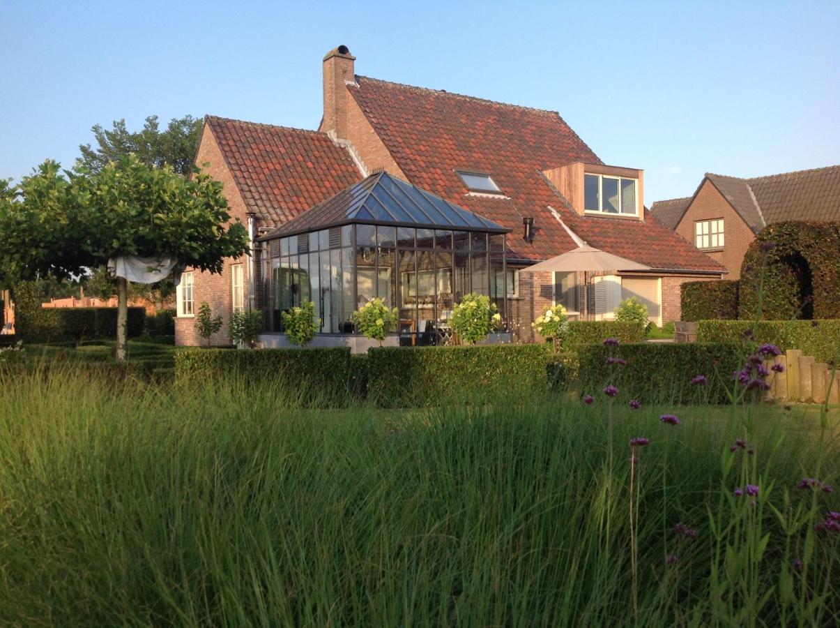 De Moeraseik Bed & Breakfast Zele Bagian luar foto