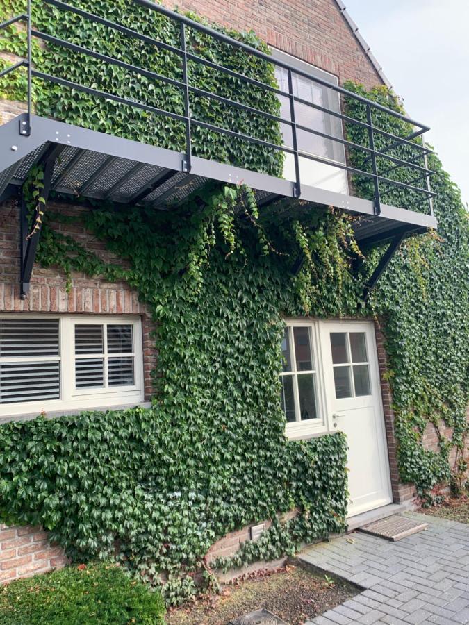 De Moeraseik Bed & Breakfast Zele Bagian luar foto
