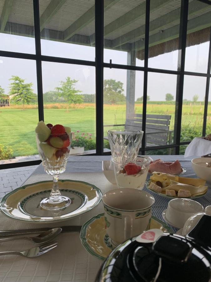 De Moeraseik Bed & Breakfast Zele Bagian luar foto
